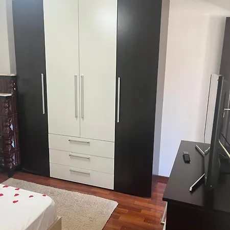 Casa Clara * テキルギオル